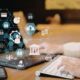 Conoce el presupuesto real para constituir y mantener una empresa autónoma con IA: gastos legales, infraestructura cloud, costos de software y APIs.