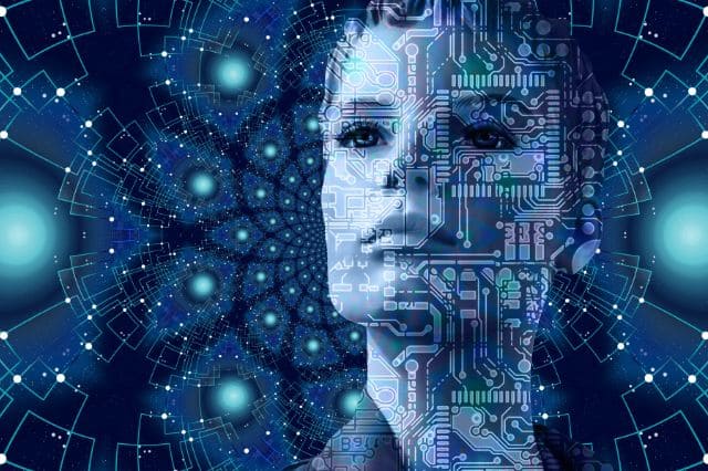 Descubre qué es una empresa autónoma, cómo opera en la práctica mediante software inteligente y por qué revoluciona los costos y la escala de los negocios.